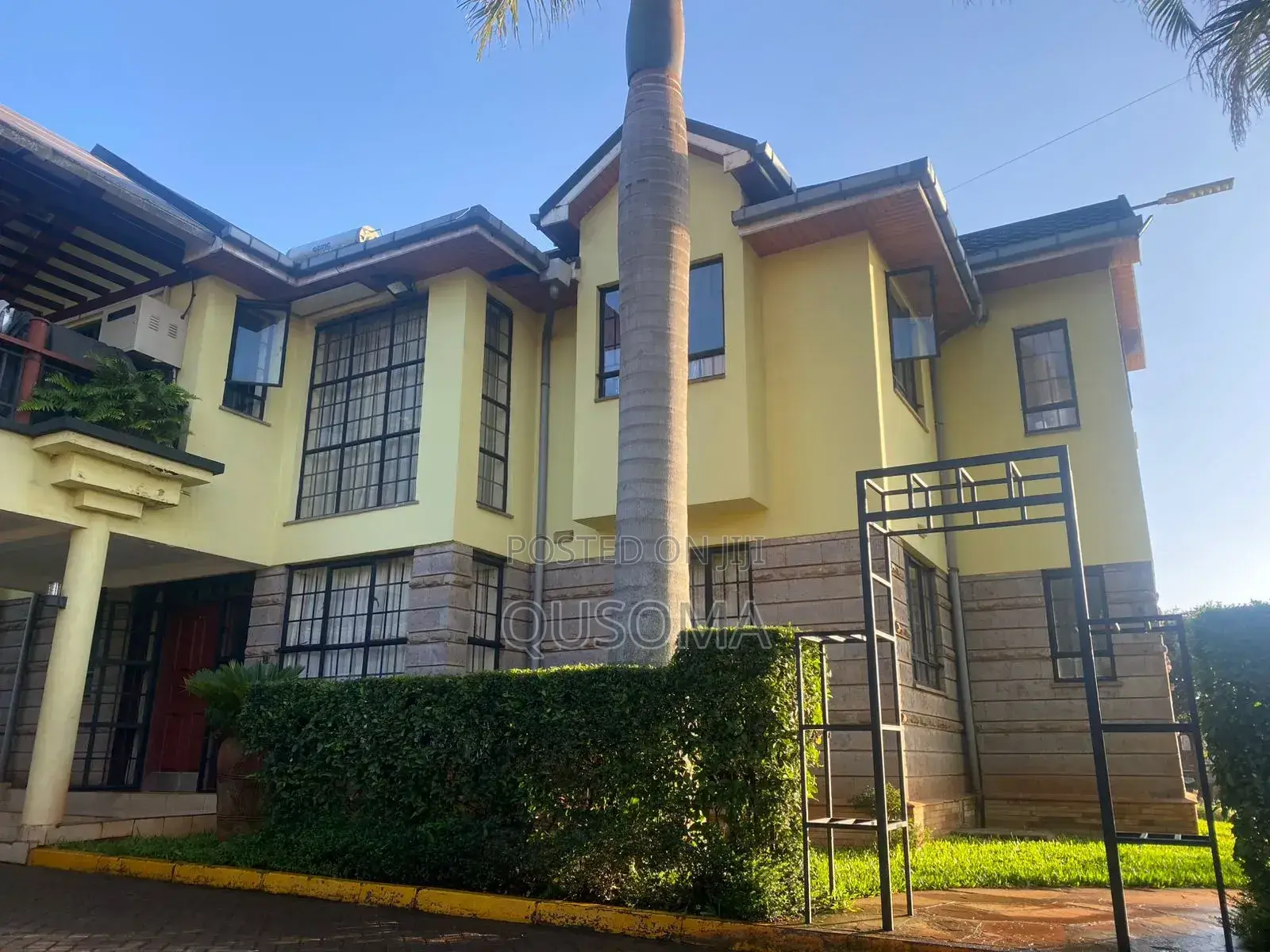 Furnished 5bdrm Mansion in Kitisuru for sale in Kitisuru