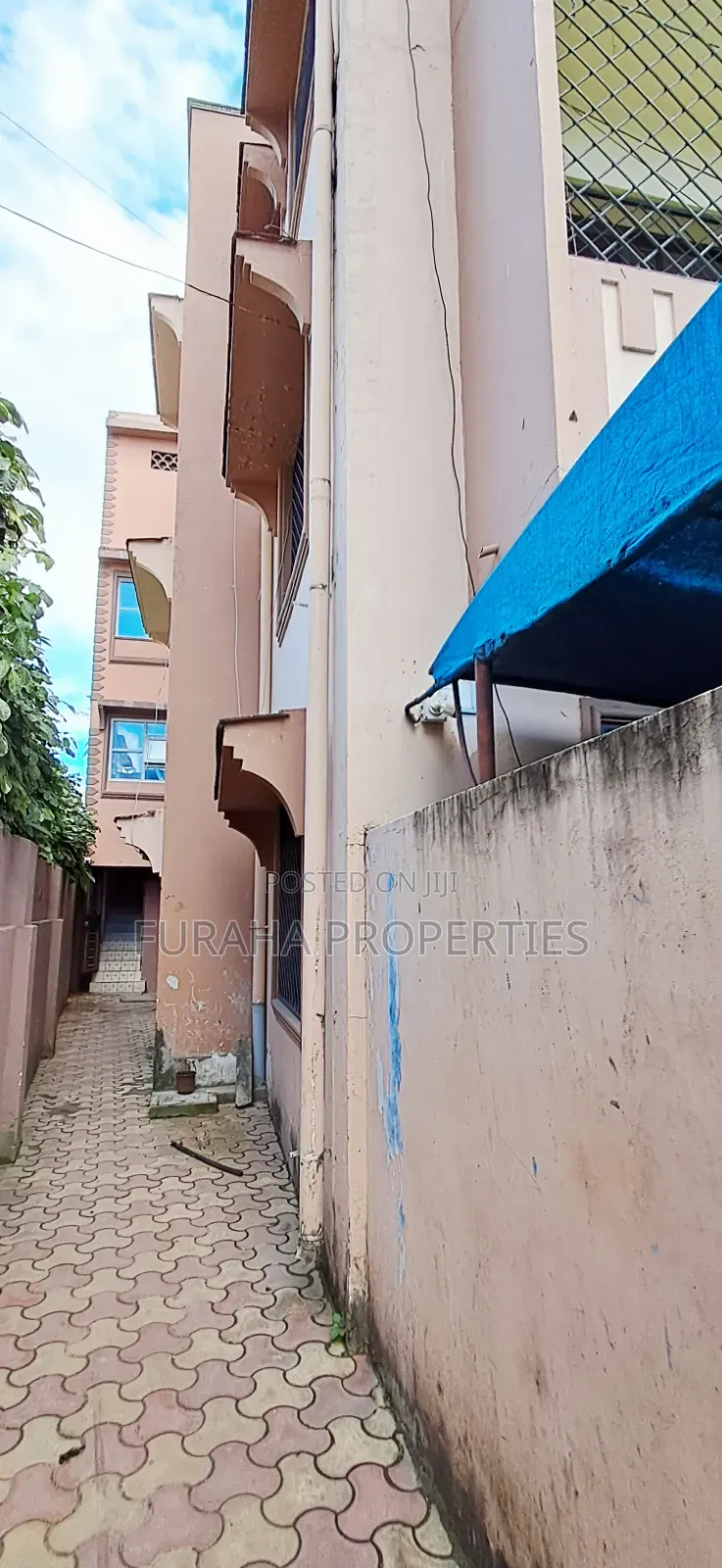 Furnished 2bdrm Block of Flats in Mombasa Island, Majengo for sale in Majengo