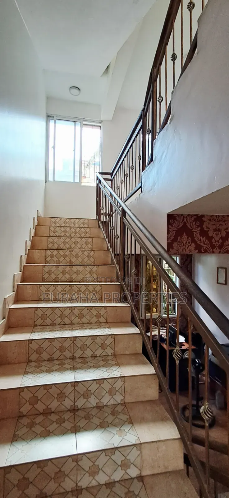 Furnished 2bdrm Block of Flats in Mombasa Island, Majengo for sale in Majengo