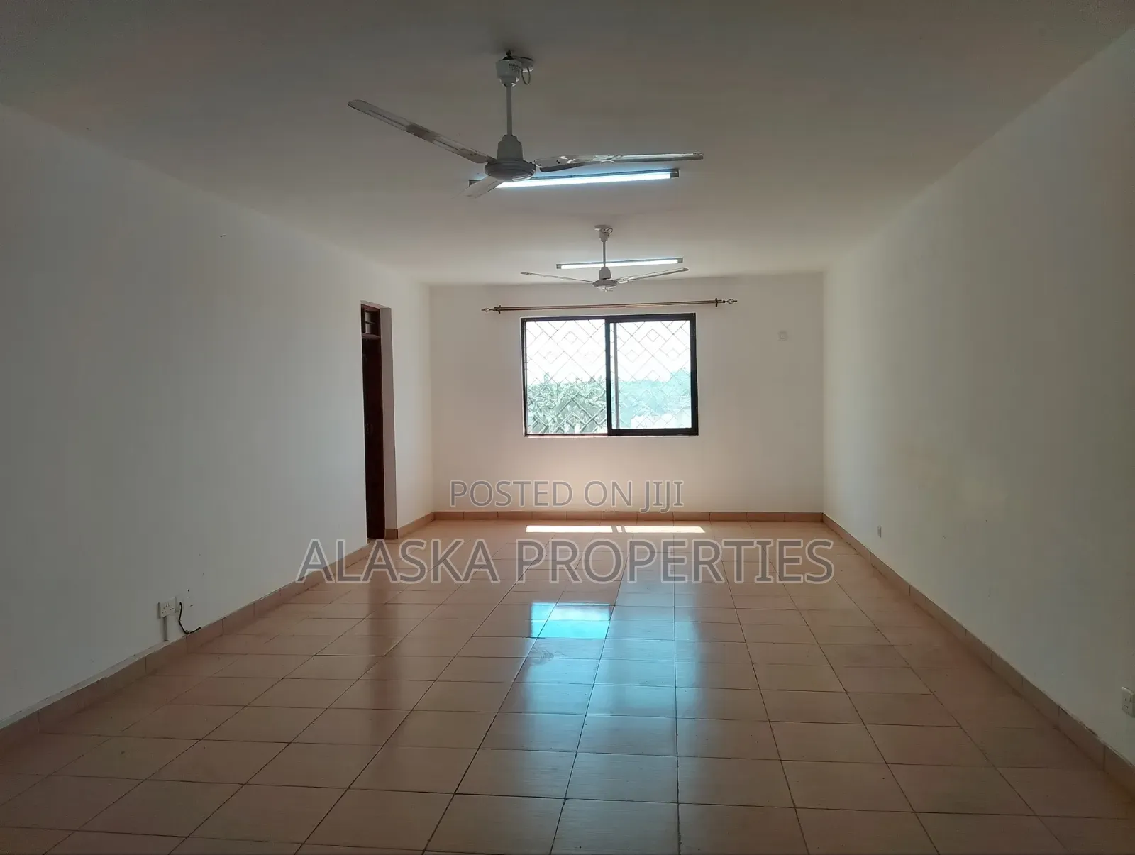 3bdrm Apartment in Nyali Estate for rent in Nyali Mkomani