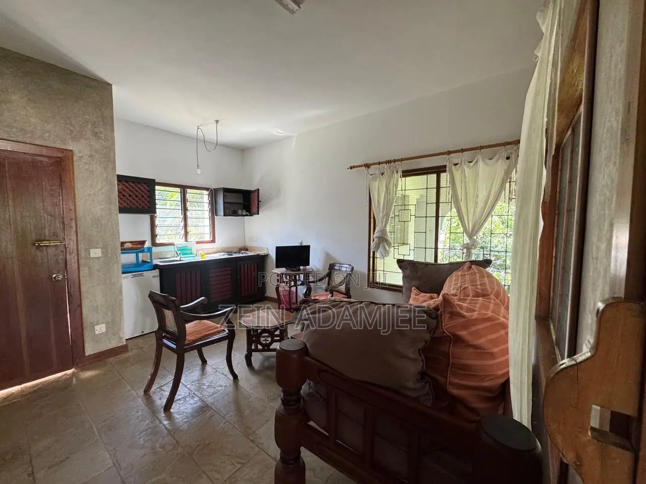 Furnished 1bdrm Apartment in Town Centre for sale in Town Centre