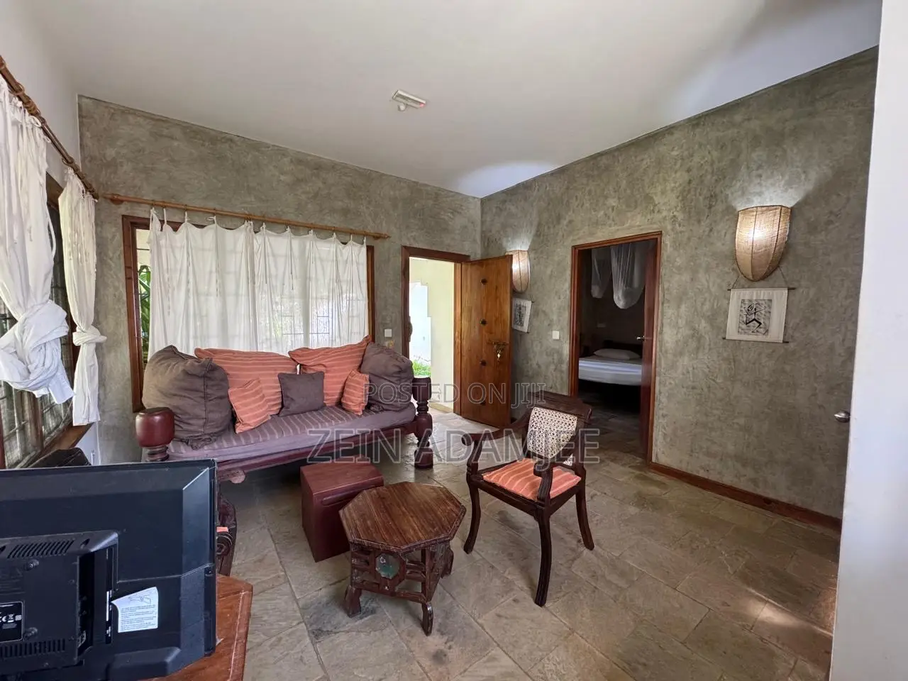 Furnished 1bdrm Apartment in Town Centre for sale in Town Centre