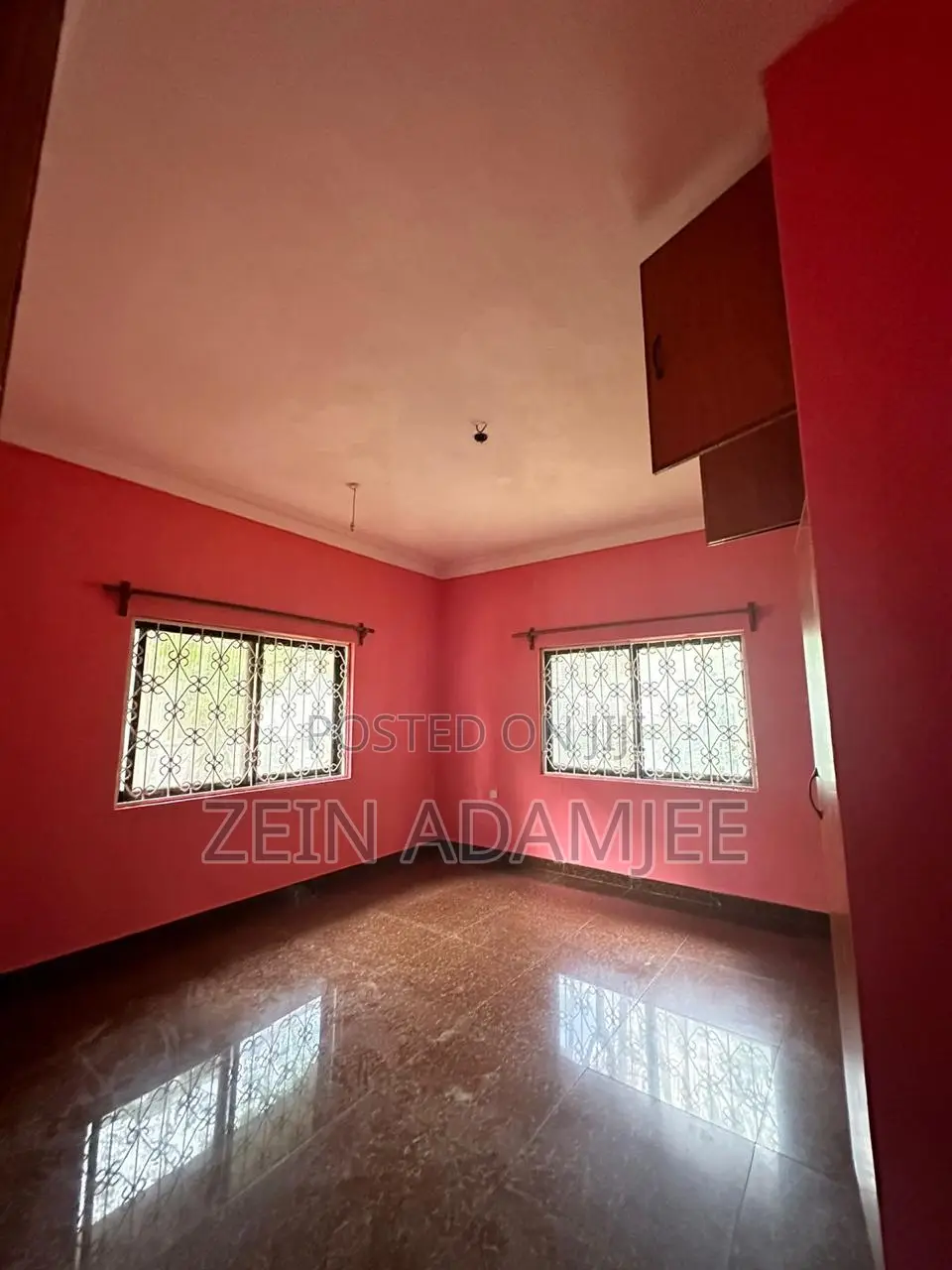 6bdrm Block of Flats in Town Centre for sale in Town Centre