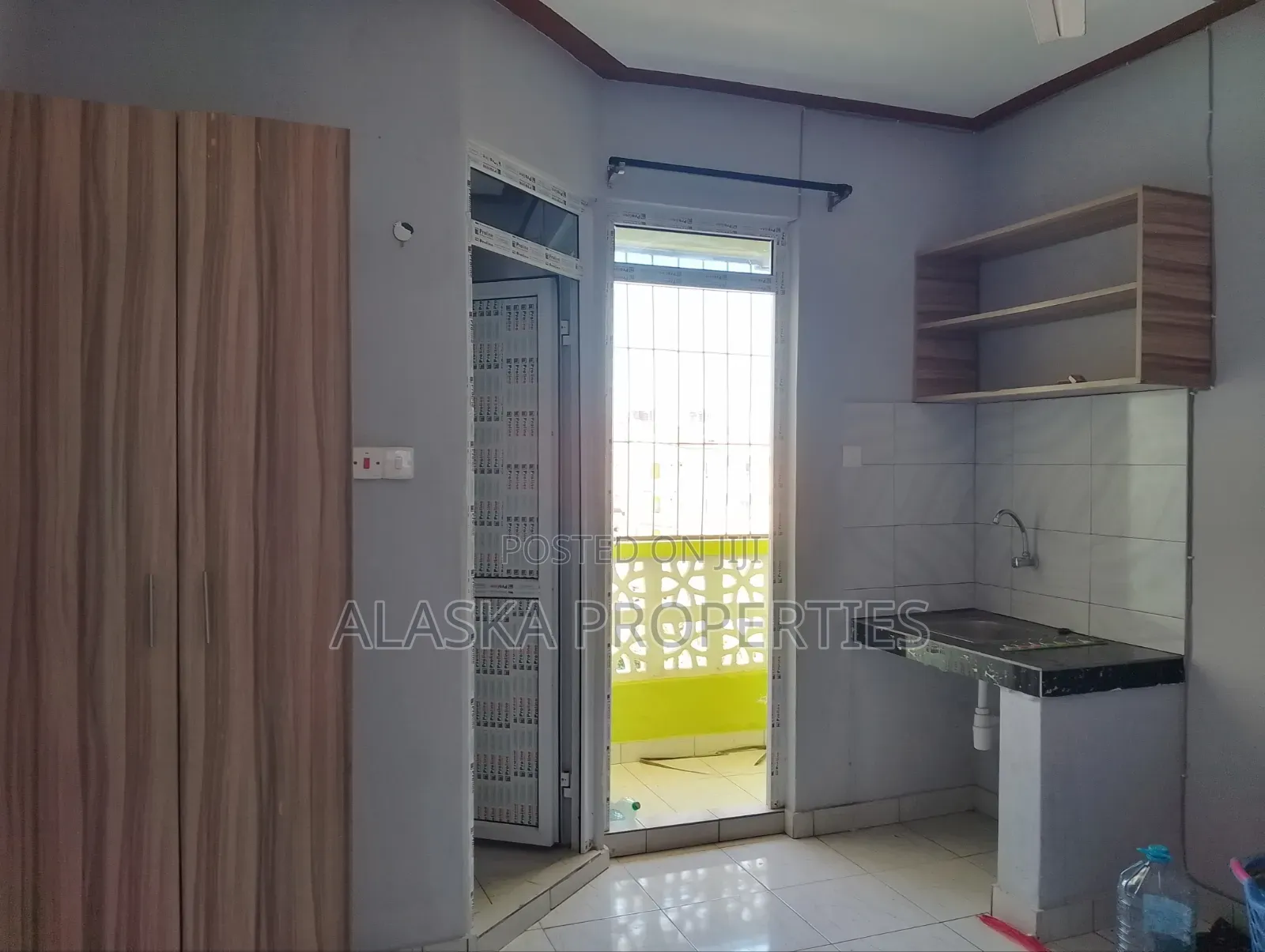 1bdrm Bedsitter in Beach Road Gichaga, Nyali Mkomani for rent in Nyali Mkomani