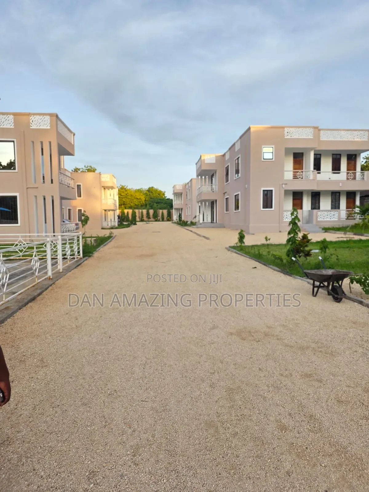 Furnished 4bdrm Villa in Diani 2Nd Row for sale in Diani