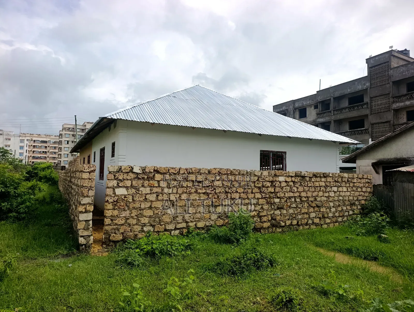 Studio Apartment in Petro Utange for sale in Utange