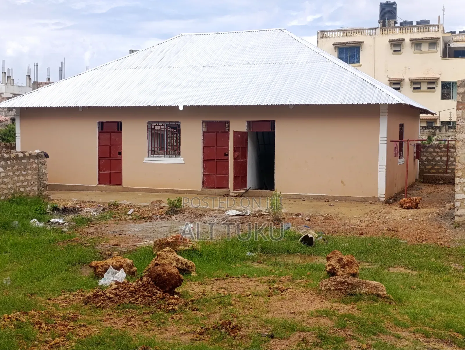 Studio Apartment in Petro Utange for sale in Utange