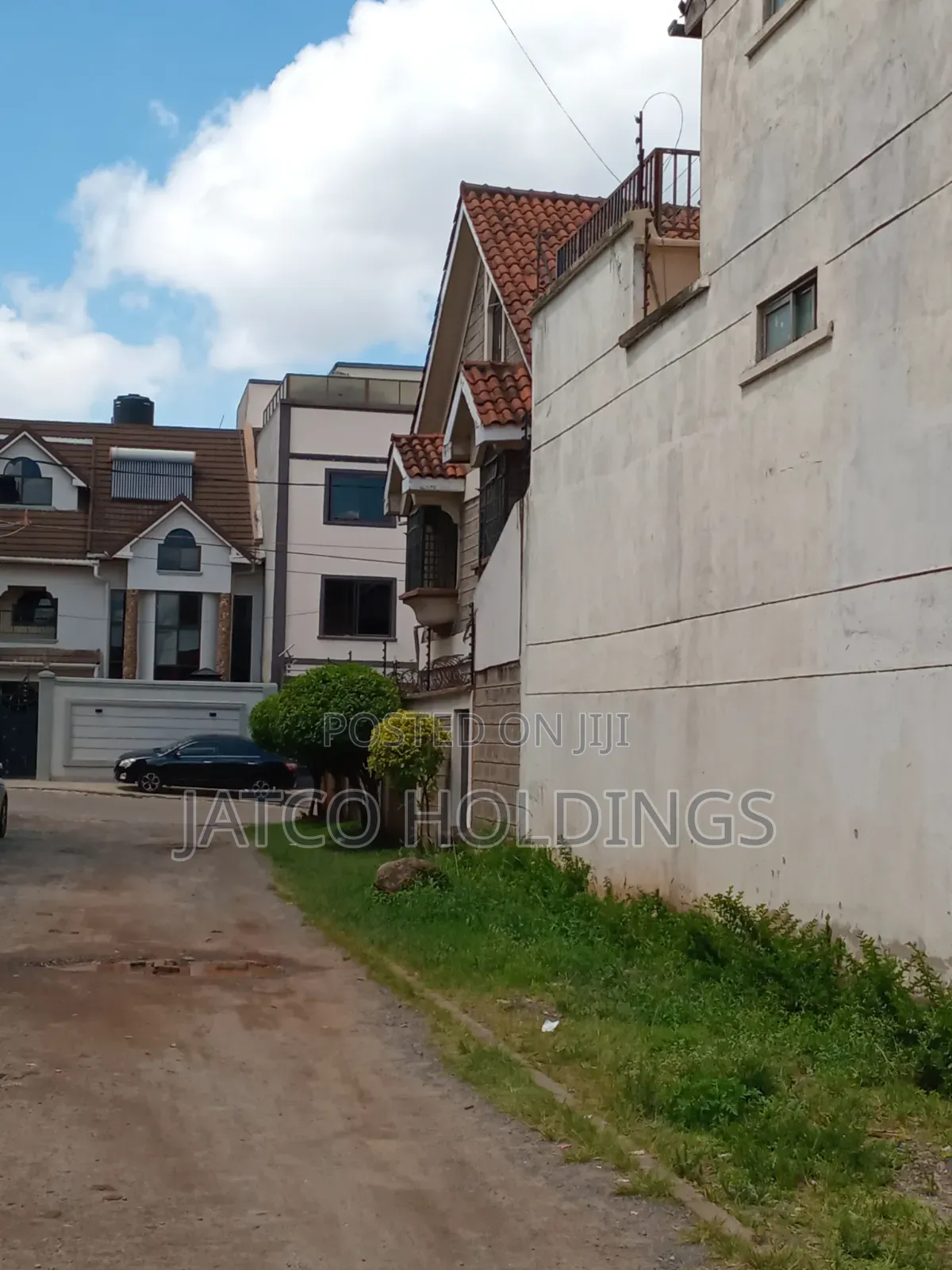 Plot Langatta Royal Park For Sale in Royal Park Estate