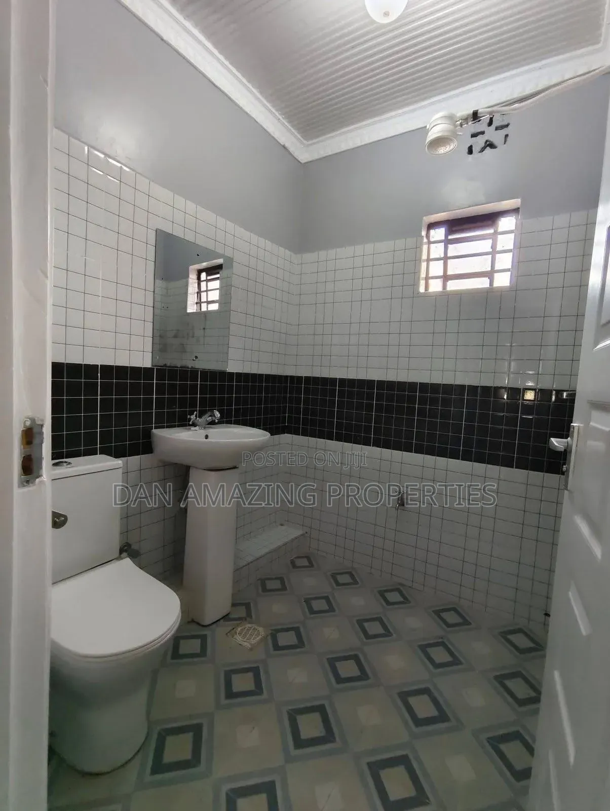 3bdrm Bungalow in Vet, Ole Polos for rent in Ole Polos