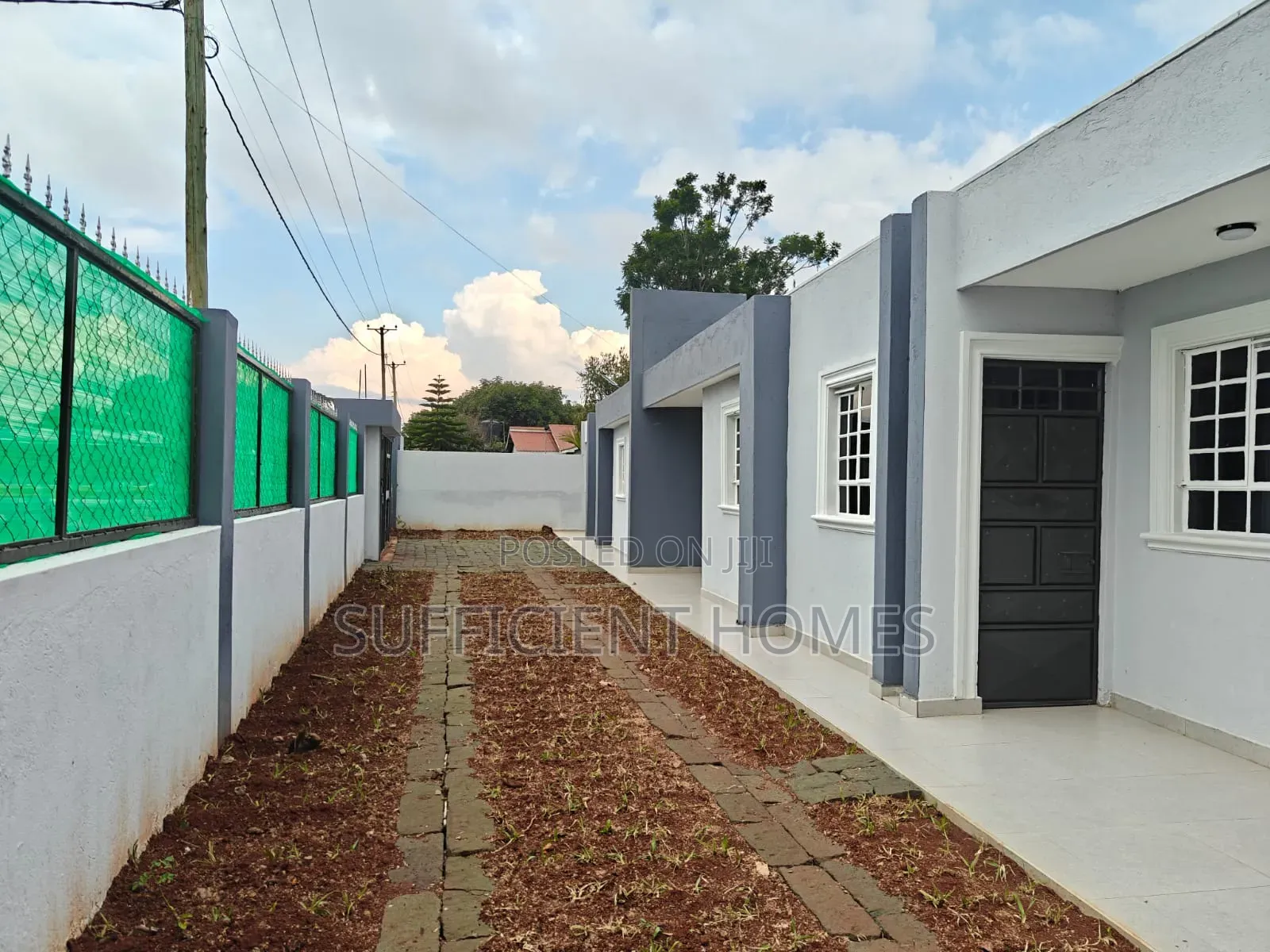 Mini Flat in Lari/Kirenga for rent in Lari/Kirenga
