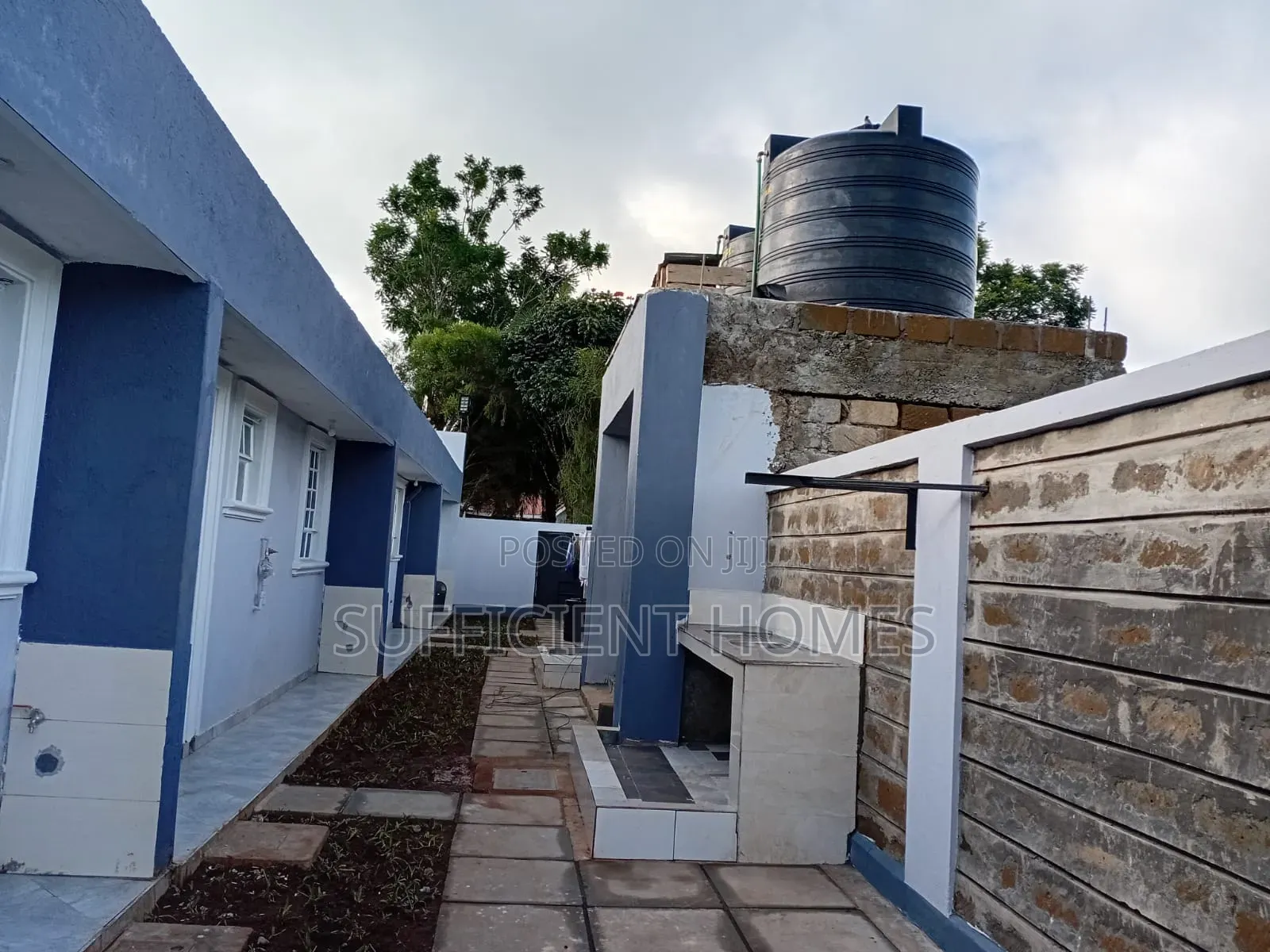 Mini Flat in Lari/Kirenga for rent in Lari/Kirenga