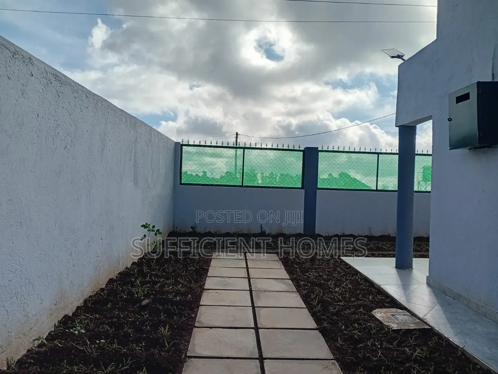 Mini Flat in Lari/Kirenga for rent in Lari/Kirenga