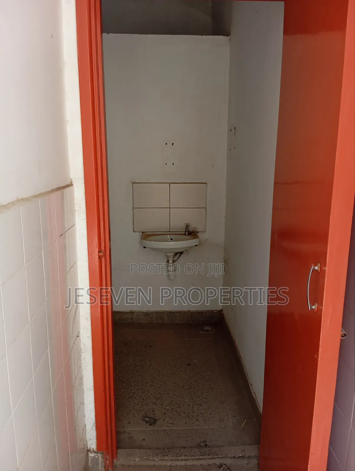 12500 SQFT Godown/Warehouse for Sale Cabanas Mombasa Road in Industrial Area (Nairobi)