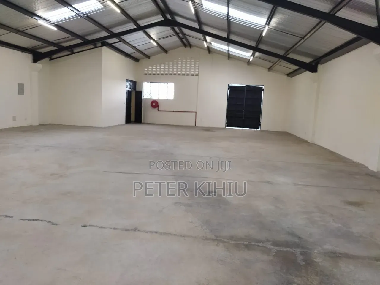 Godown to Let 5600sqft in Baba Dogo in Baba Dogo