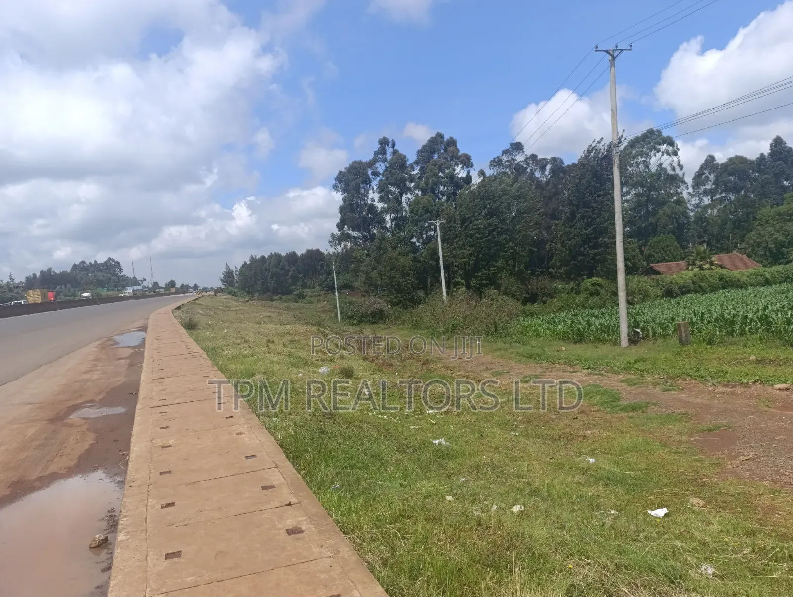 4.5 Acres Touching Waiyaki Way ( Naivas Tilisi) in Muguga
