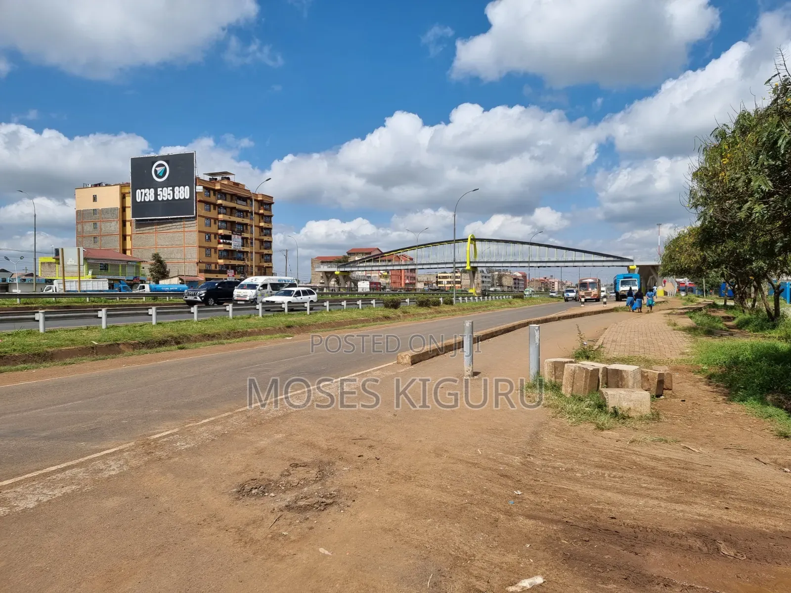 1/2 Acre Touching Thika Road in Gachororo