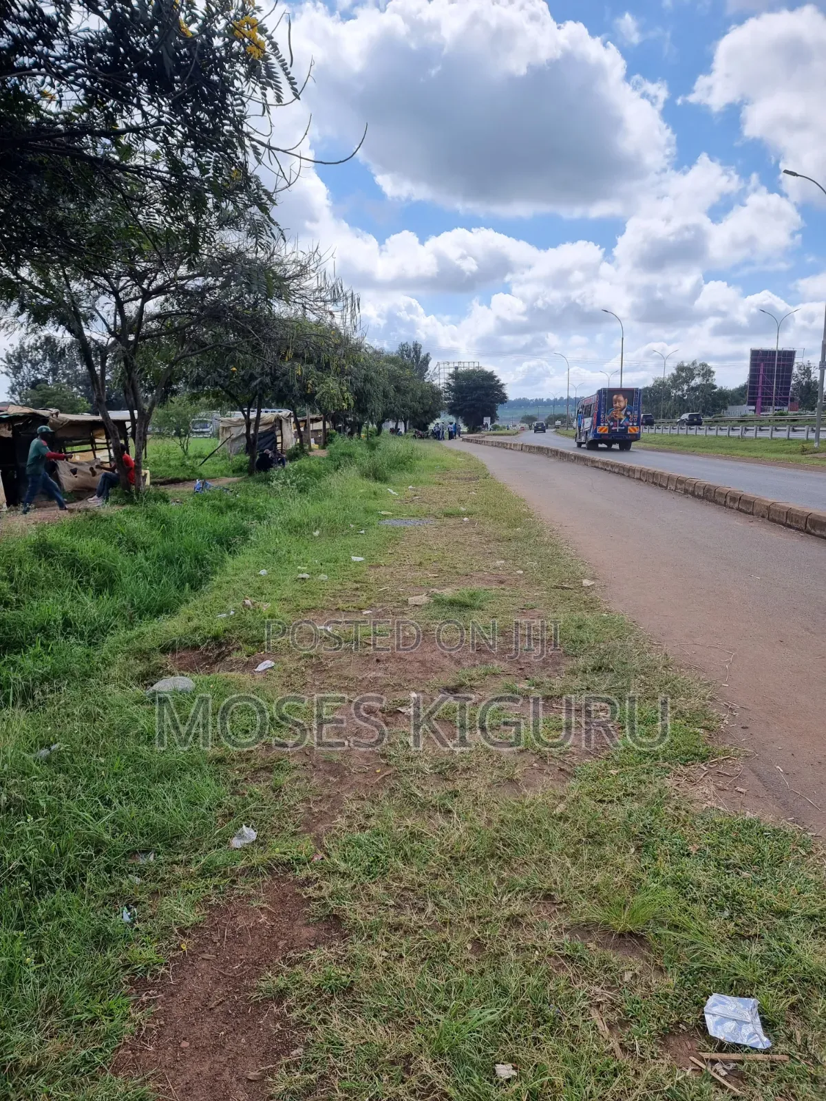 1/2 Acre Touching Thika Road in Gachororo