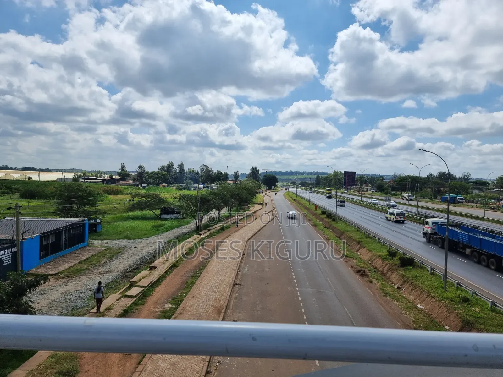 1/2 Acre Touching Thika Road in Gachororo