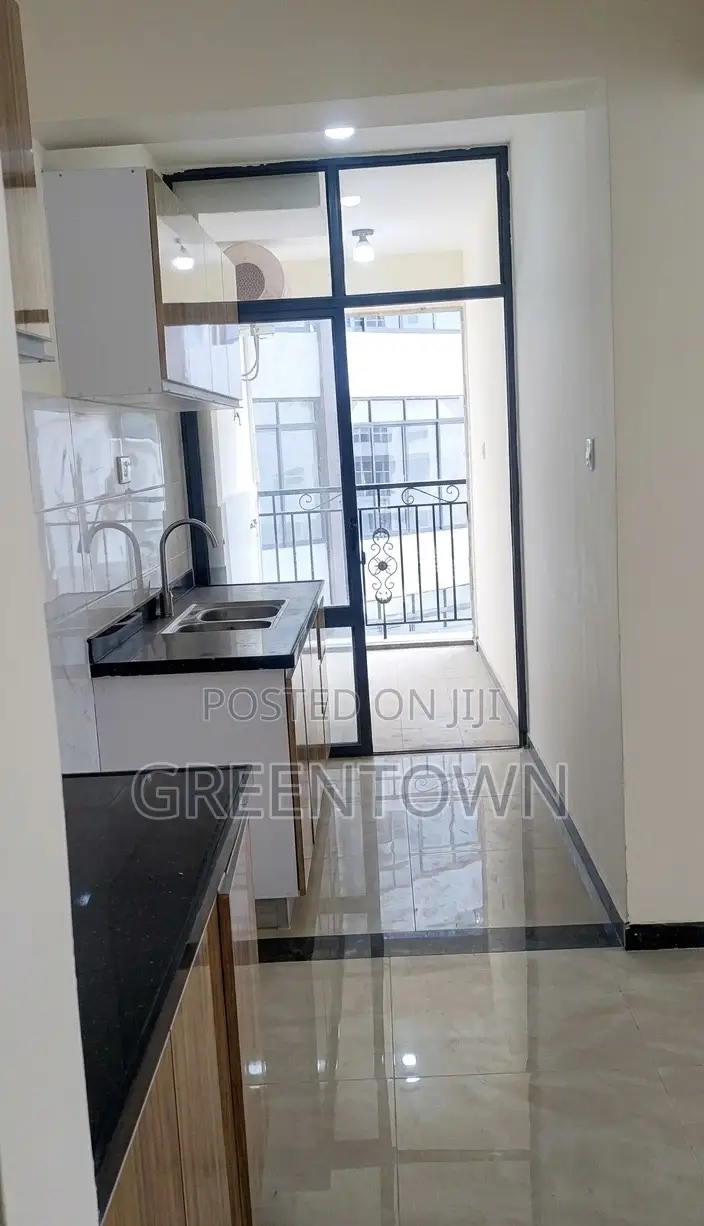 2bdrm Apartment in Marcus Gardens, Hurlingham for sale in Hurlingham