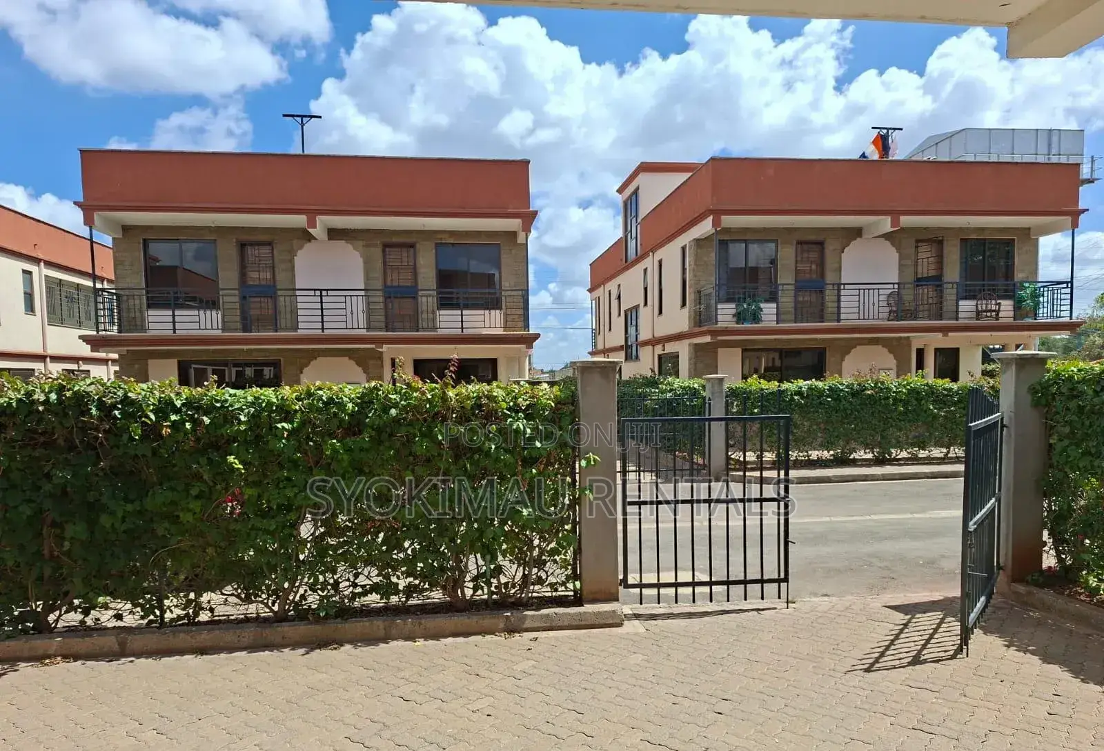 5bdrm House in Gateway Mall Area for rent in Gateway Mall Area