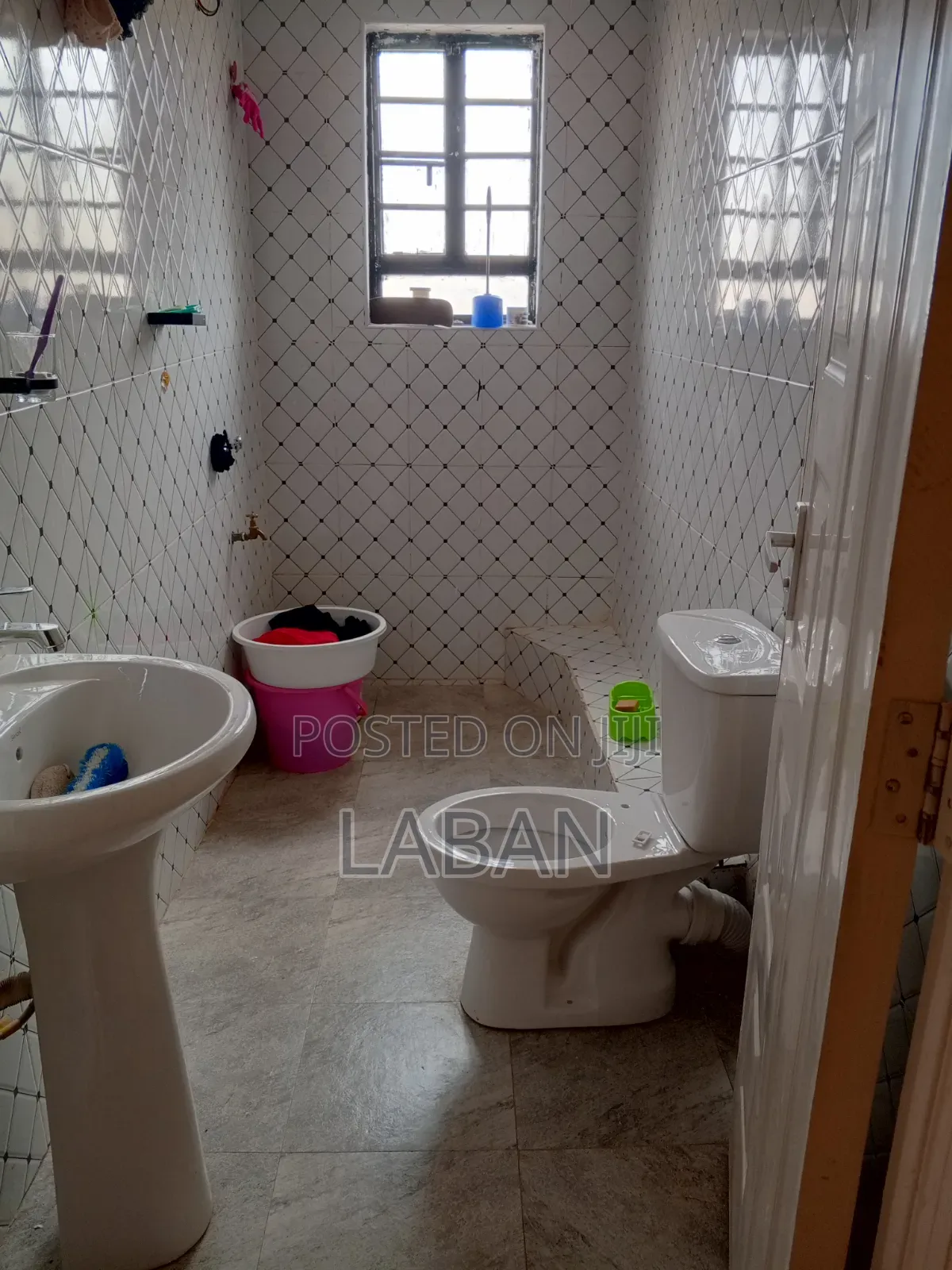 5bdrm Maisonette in Riverside, Kenyatta Road / Theta for sale in Kenyatta Road / Theta