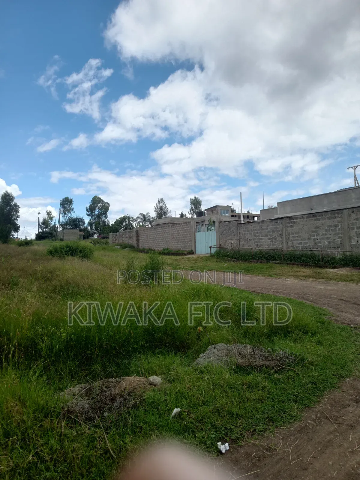 8 Acres in Kamulu for Sale in Joska