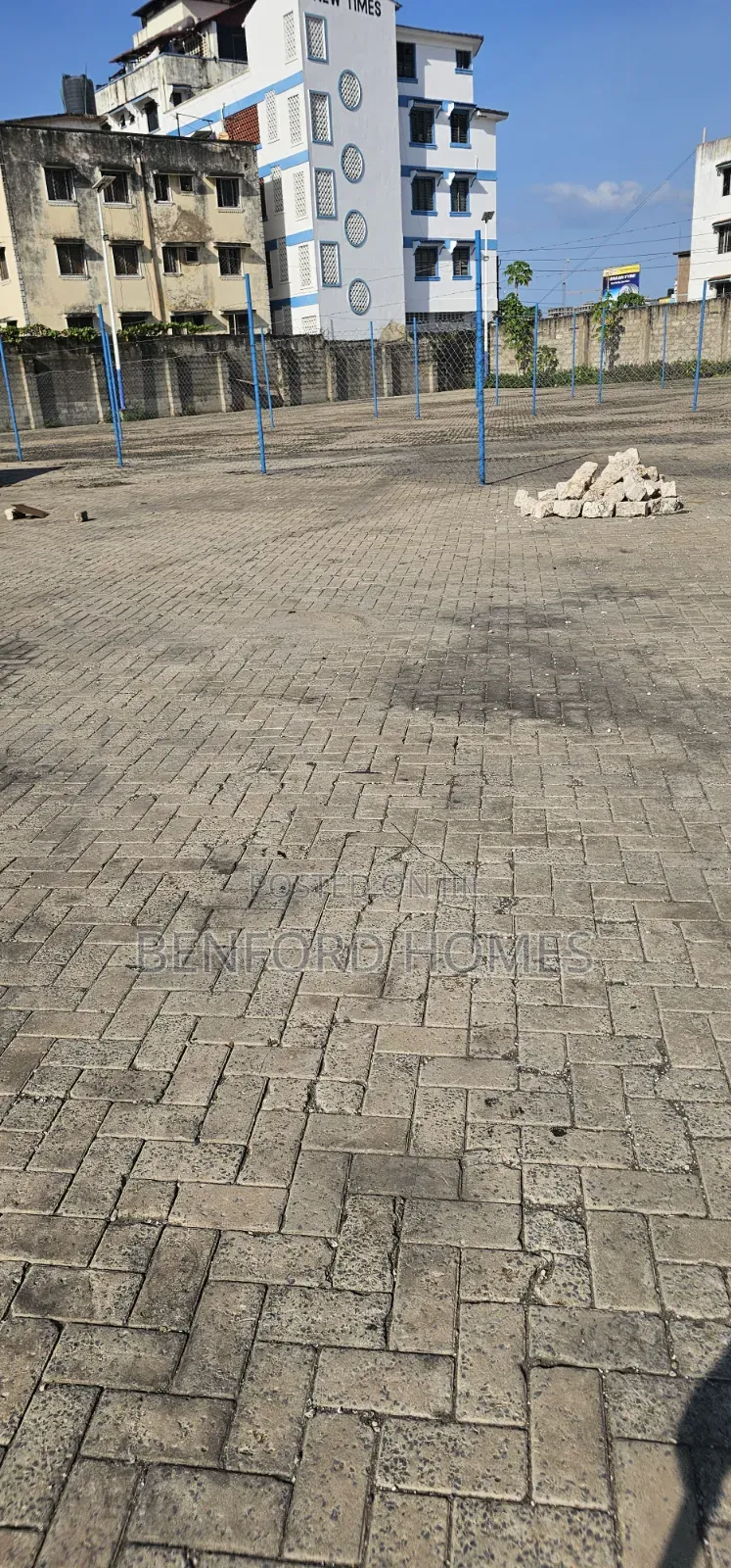 To Let 2.5 Acres Yard With Perimeter Wall Fence Makupa in Makupa