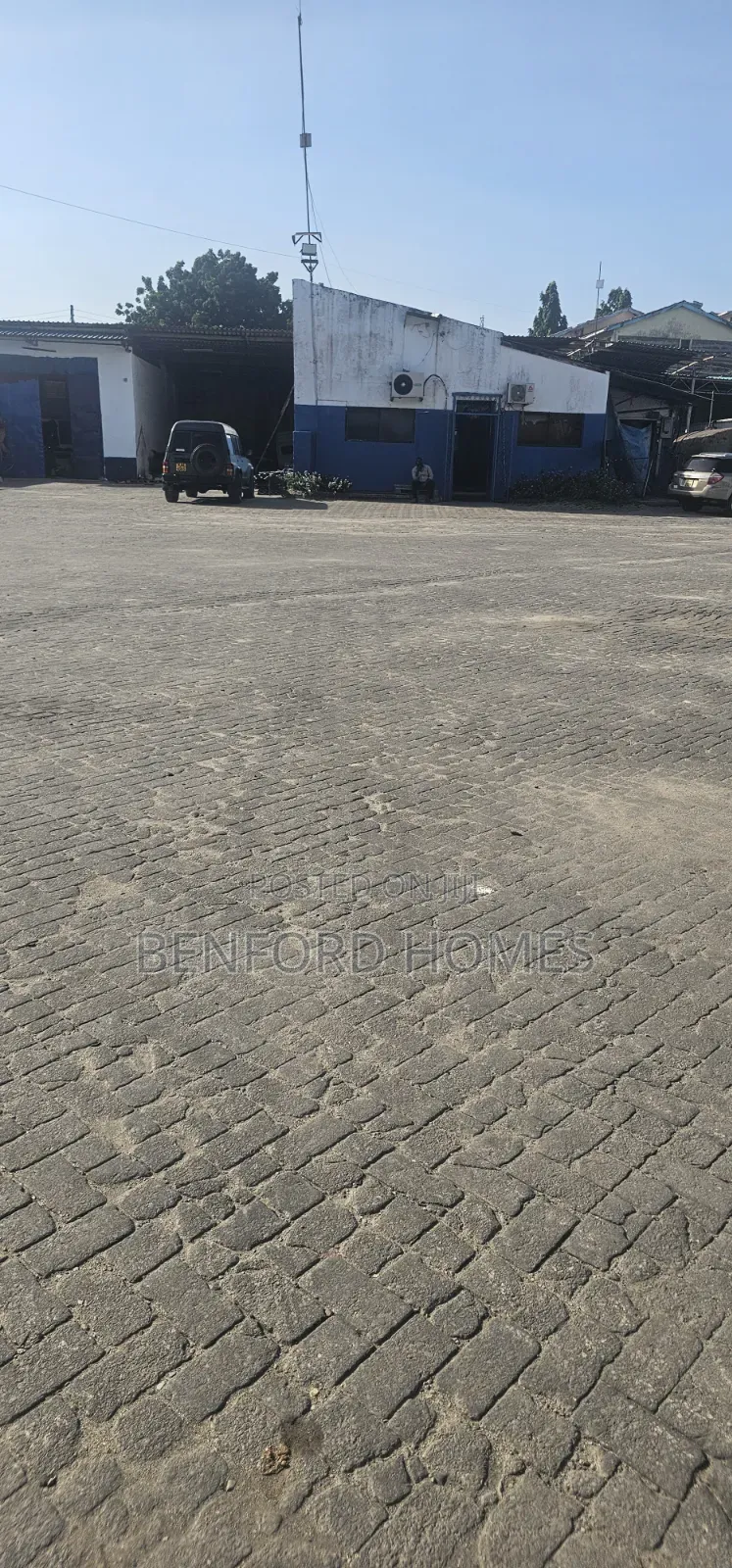 To Let 2.5 Acres Yard With Perimeter Wall Fence Makupa in Makupa