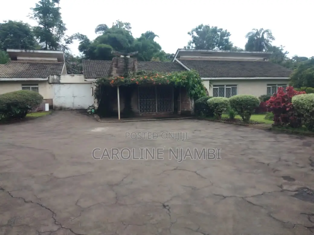 5bdrm Bungalow in Limuru Road, Nairobi Central for sale in Nairobi Central