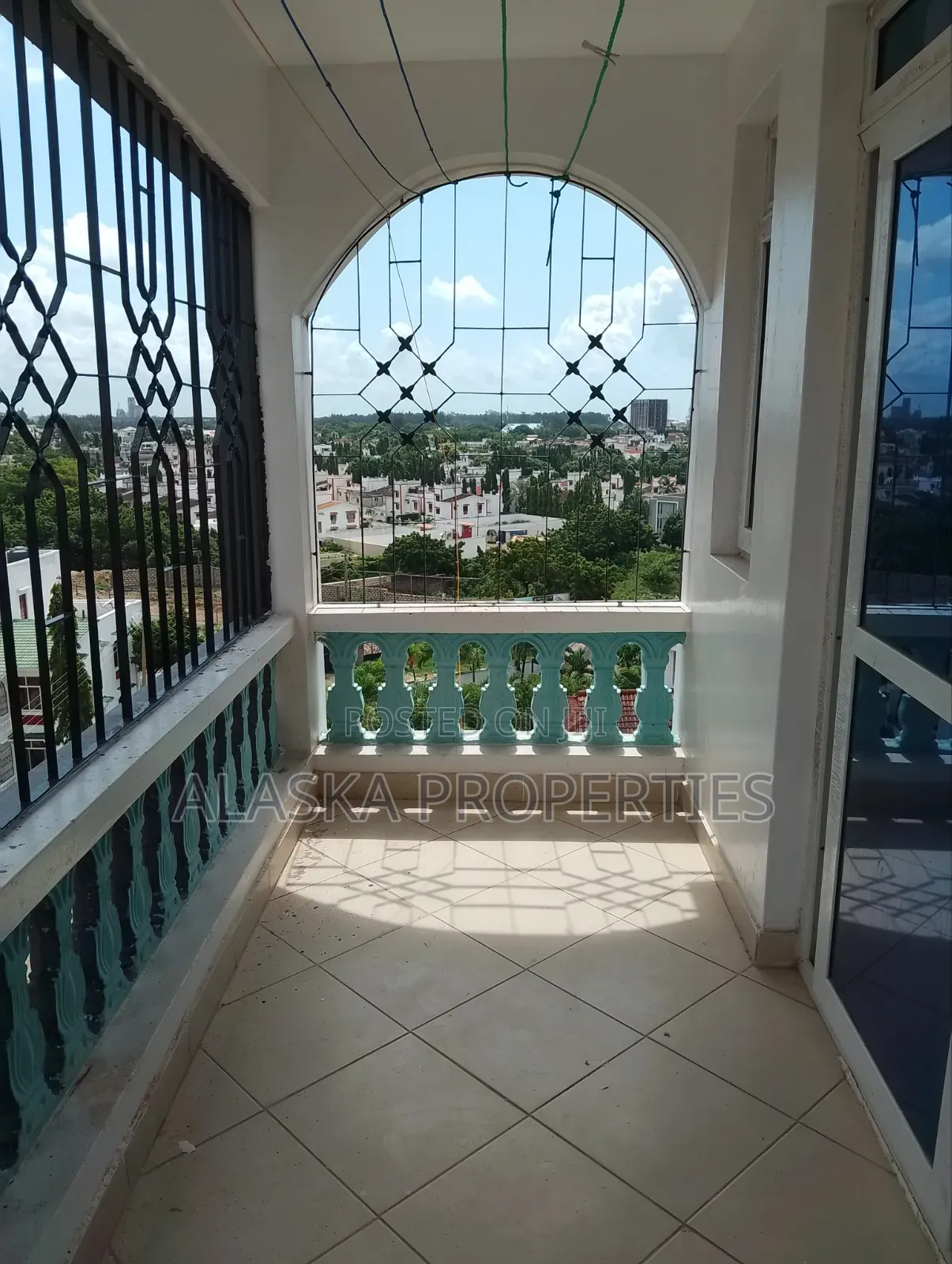 3bdrm Apartment in Mogadishu Estate, Nyali for rent in Nyali