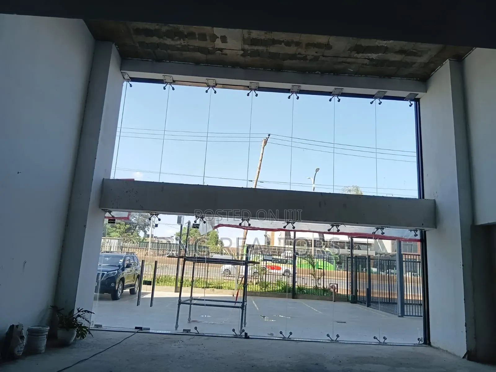 3600 SQFT Showroom for Lease in Westlands – Double Volume in Raphta Road Area