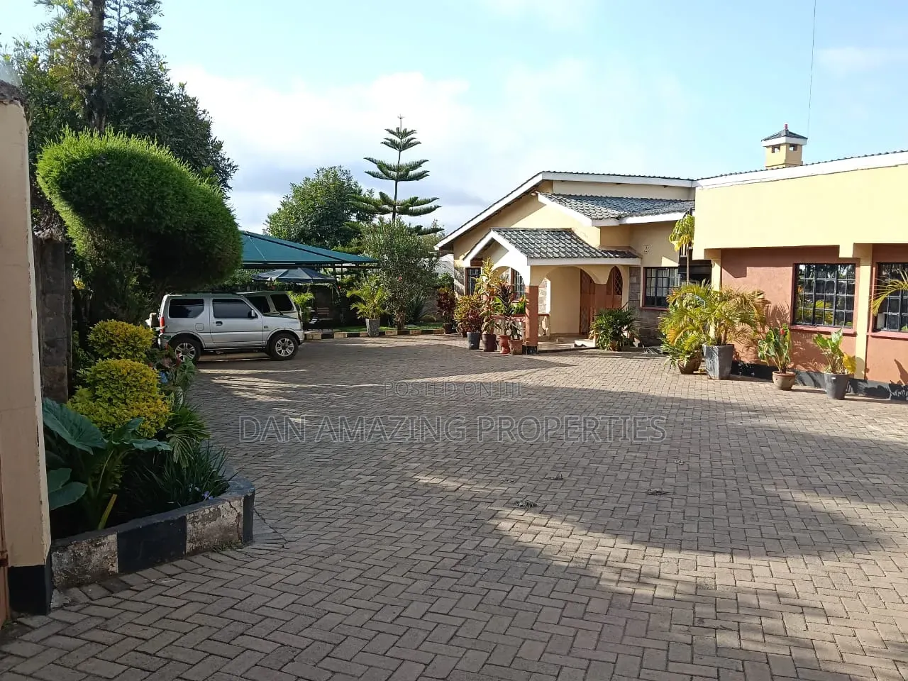 6bdrm Bungalow in Ngong On 1/4 Acre, Oluulua for sale in Oluulua