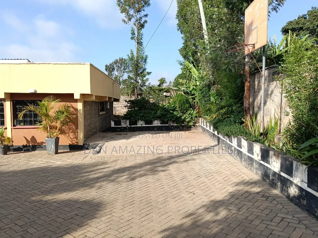 6bdrm Bungalow in Ngong On 1/4 Acre, Oluulua for sale in Oluulua