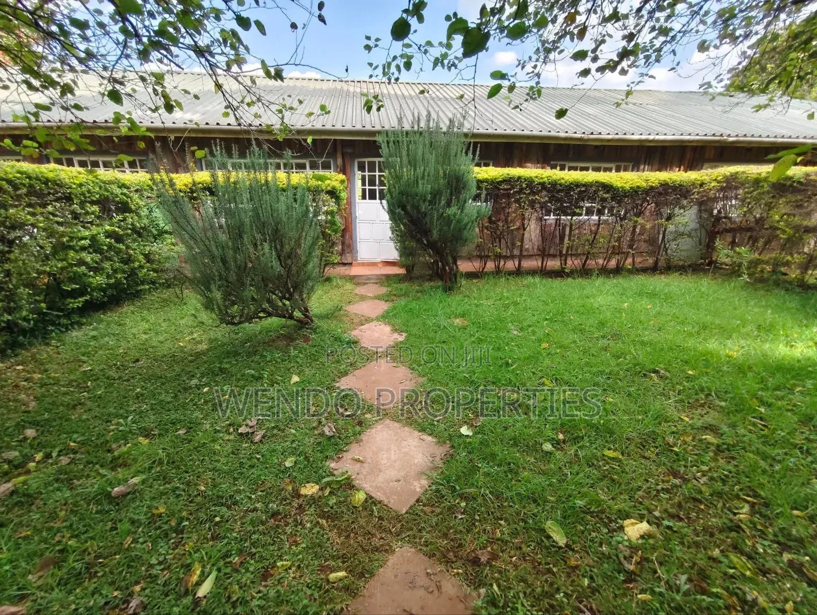 2bdrm Bungalow in Karen for rent in Karen
