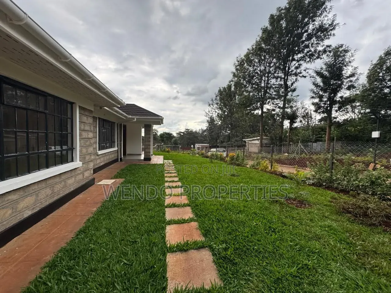 3bdrm Bungalow in Karen for rent in Karen
