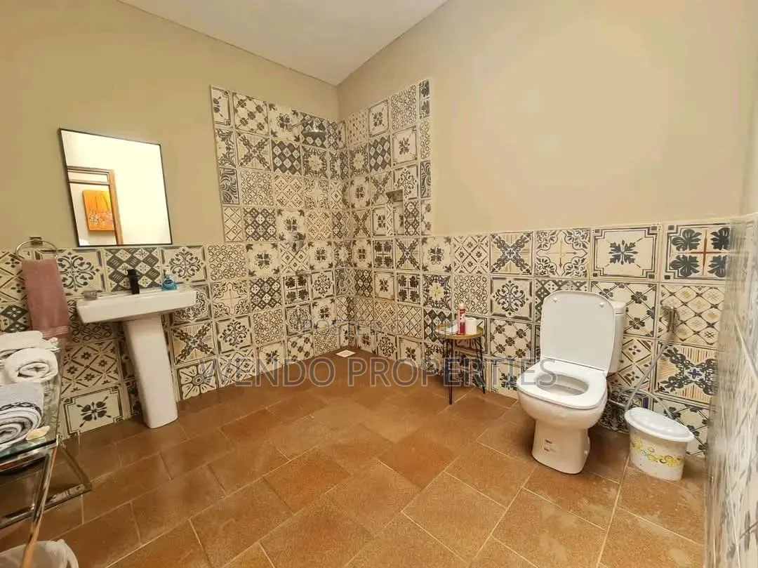 2bdrm Bungalow in Karen for rent in Karen