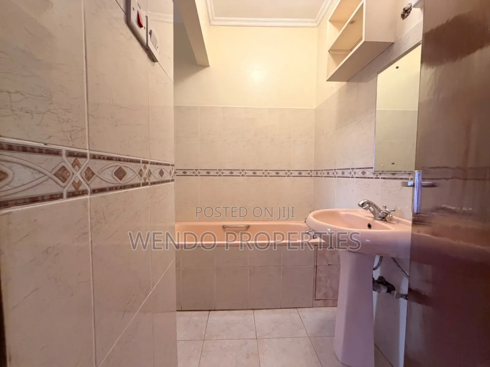 4bdrm Villa in Hardy for rent in Hardy