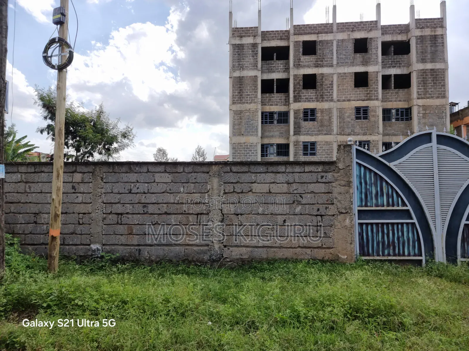Kamakis 50x100 Plus Perimeter Wall in Kamakis