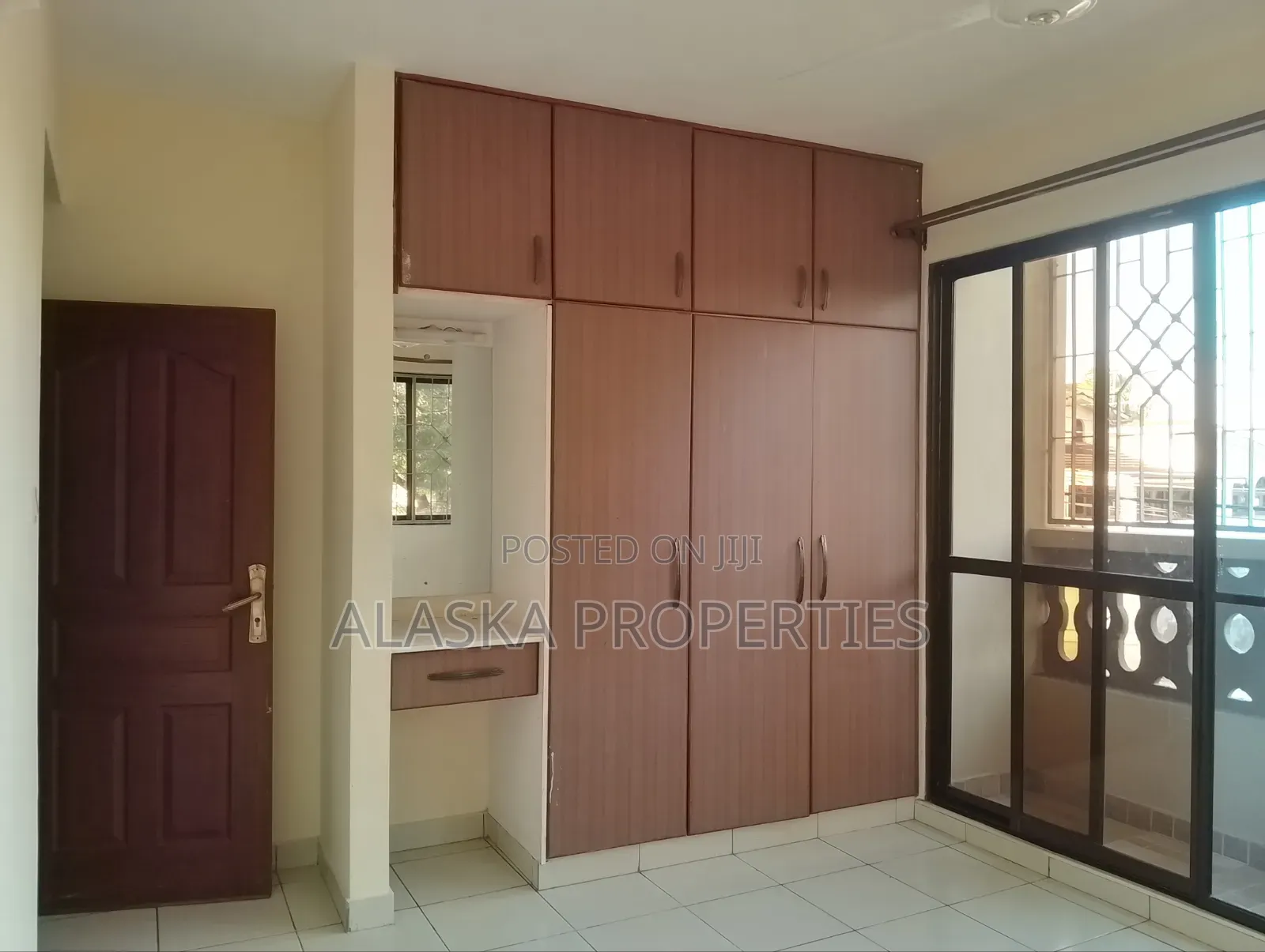 3bdrm Apartment in Nyali Cinemax for rent in Nyali Mkomani