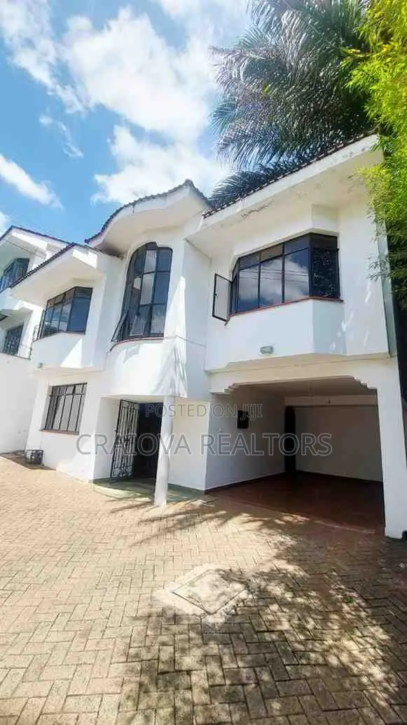 5bdrm Villa in Riverside Drive for sale in Riverside Drive