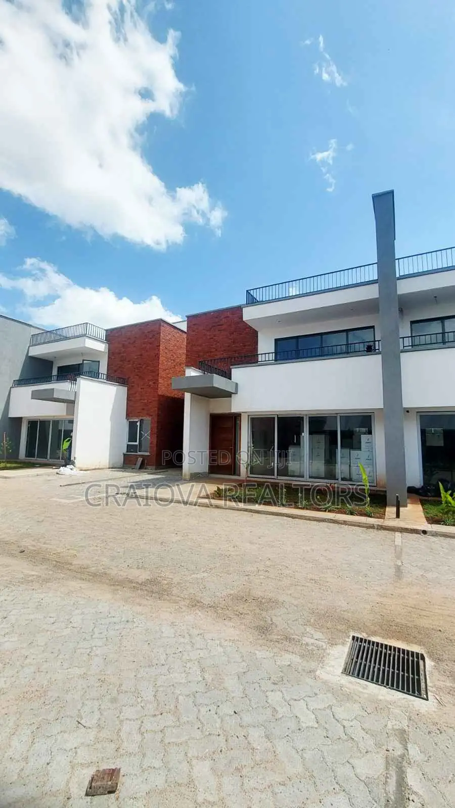 4bdrm Townhouse/Terrace in Phenom Estate for sale in Phenom Estate