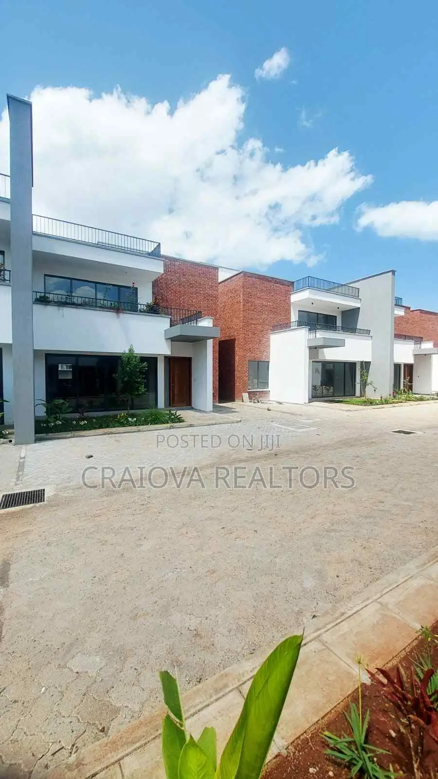 4bdrm Townhouse/Terrace in Phenom Estate for sale in Phenom Estate