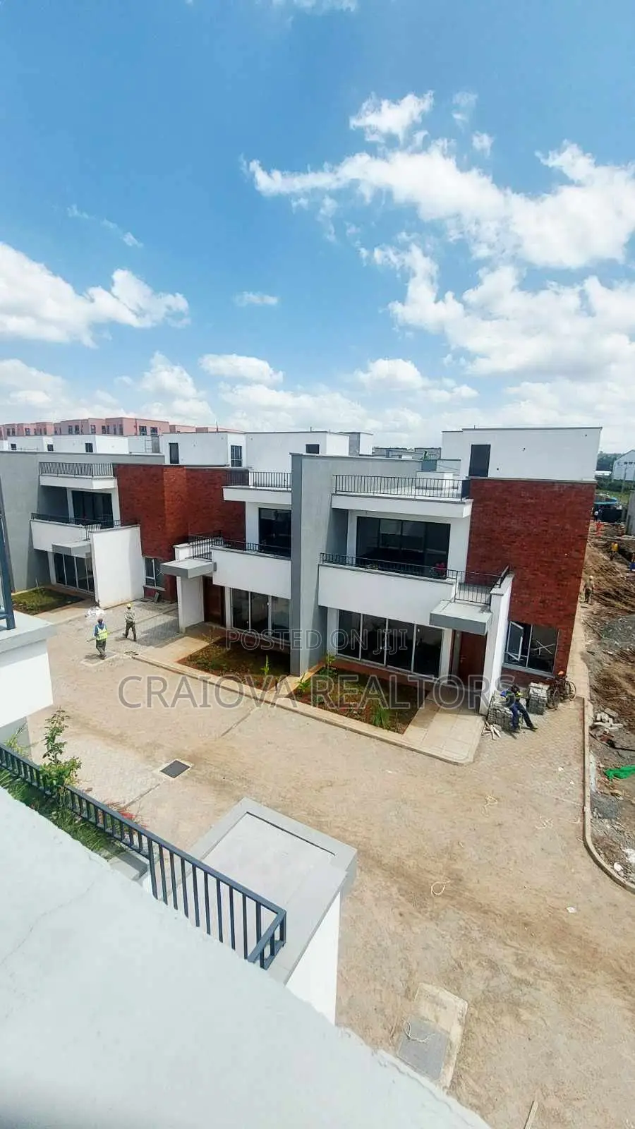 4bdrm Townhouse/Terrace in Phenom Estate for sale in Phenom Estate