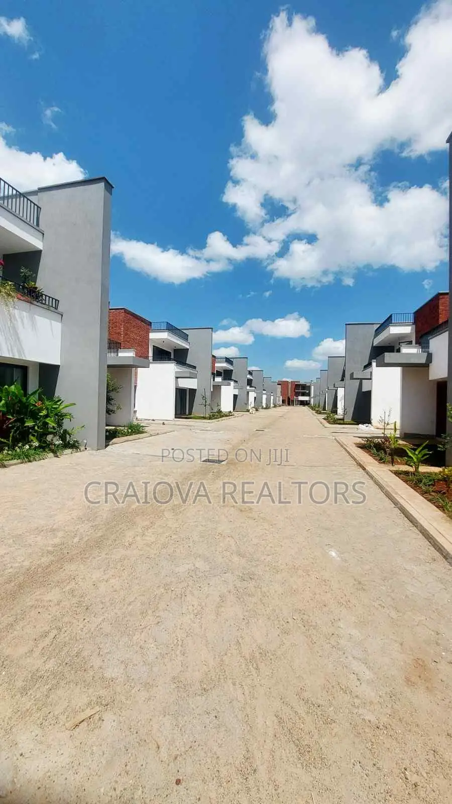 4bdrm Townhouse/Terrace in Phenom Estate for sale in Phenom Estate