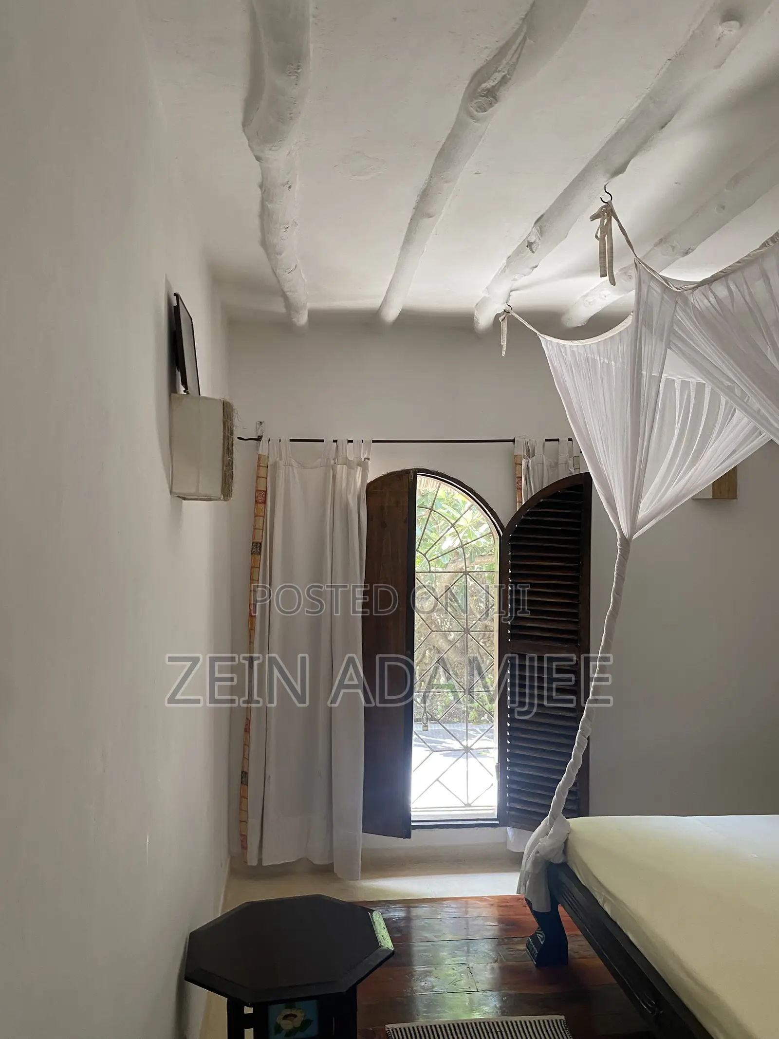 Furnished 3bdrm Villa in Town Centre for sale in Town Centre