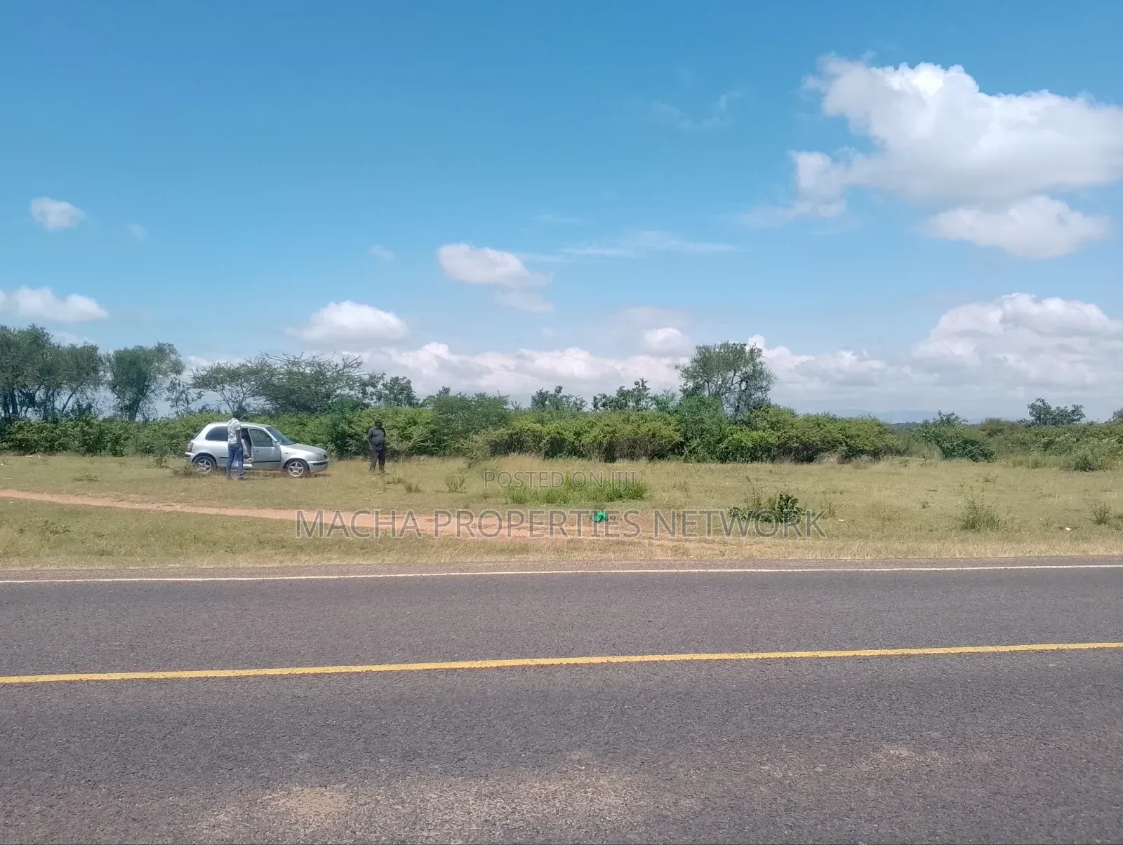 1 Acre for Sale Fronting Tarmac Rd at Makutano-Mwala Junction in Masii