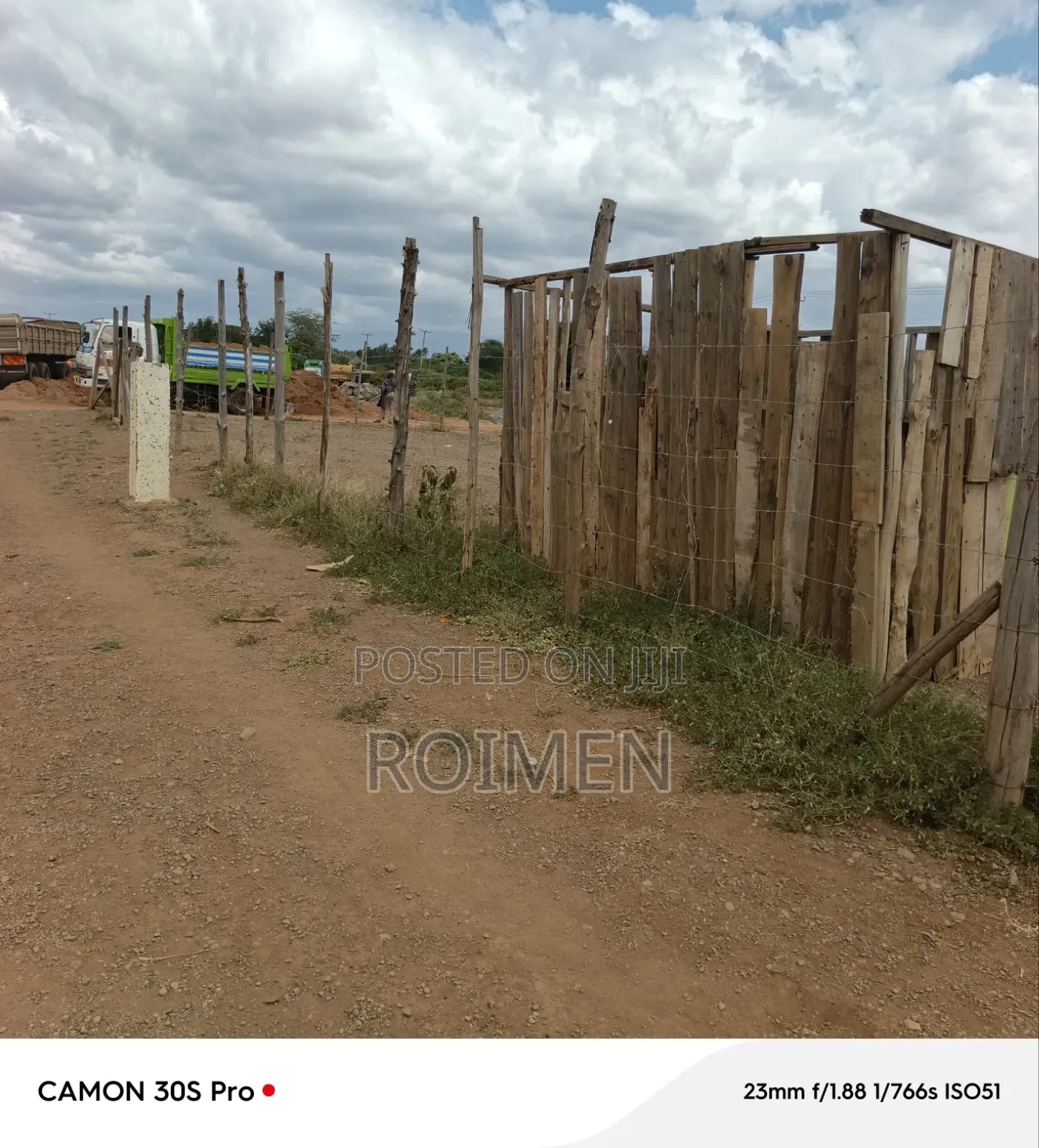 Commercial Plot in Kimana