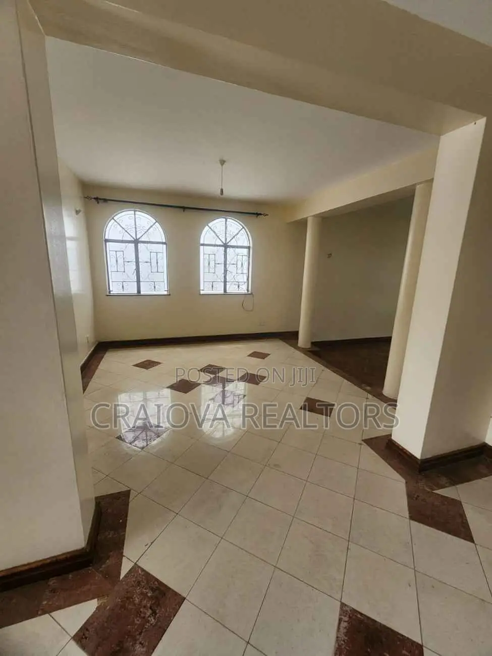 5bdrm Villa in Riverside Drive for sale in Riverside Drive