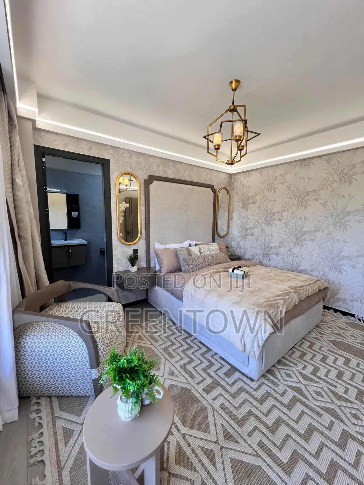 2bdrm Apartment in Super Westbury, Spring Valley for sale in Spring Valley