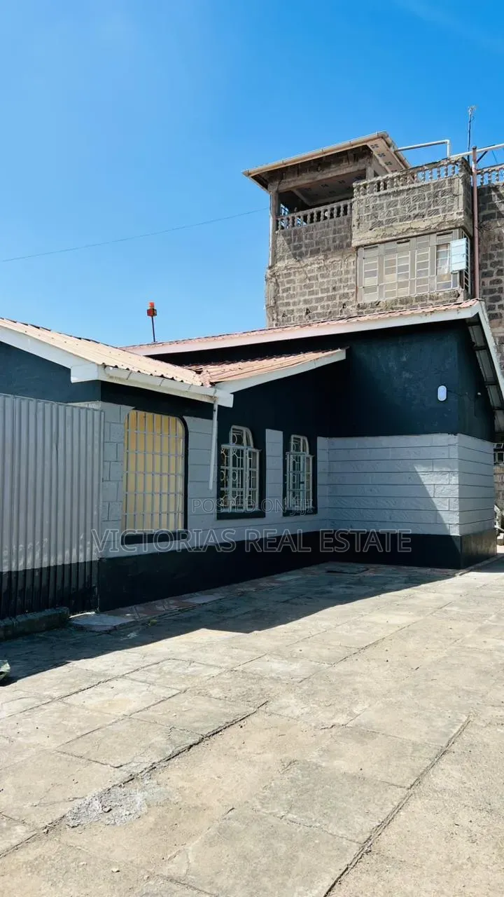 3bdrm Apartment in Complex Utawala for rent in Complex Utawala